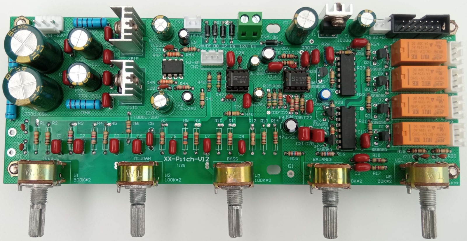 1775463499518997.jpg BB.jpg